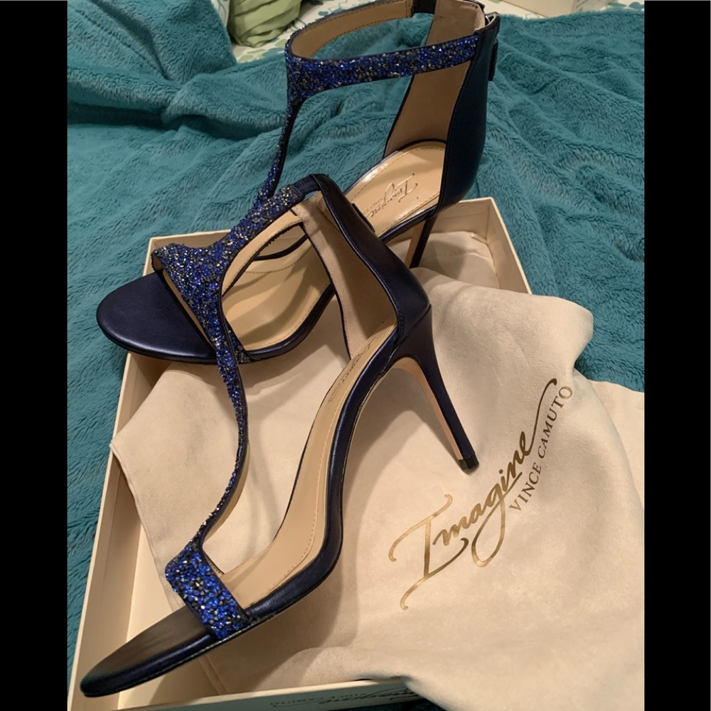 Vince Camuto stiletto Phoebe T strap